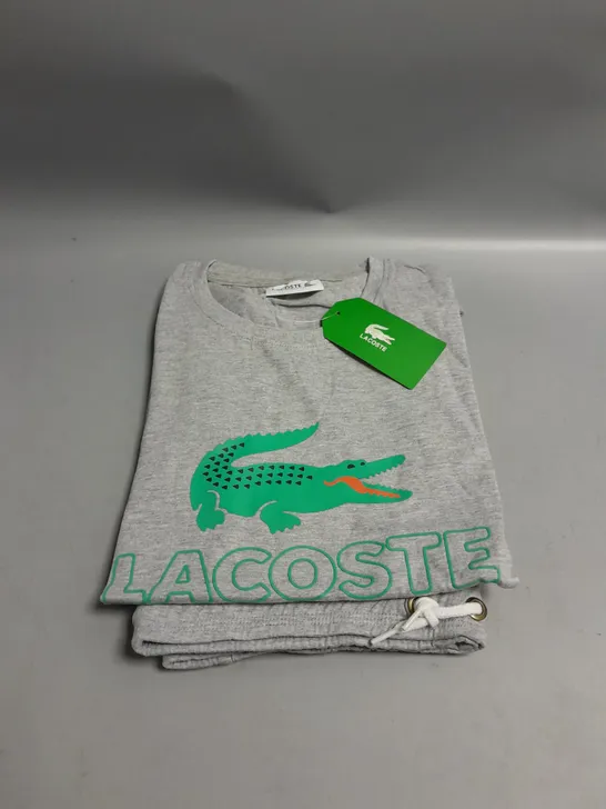 NEW LACOSTE MENS T-SHIRT AND SHORTS SET GREY L