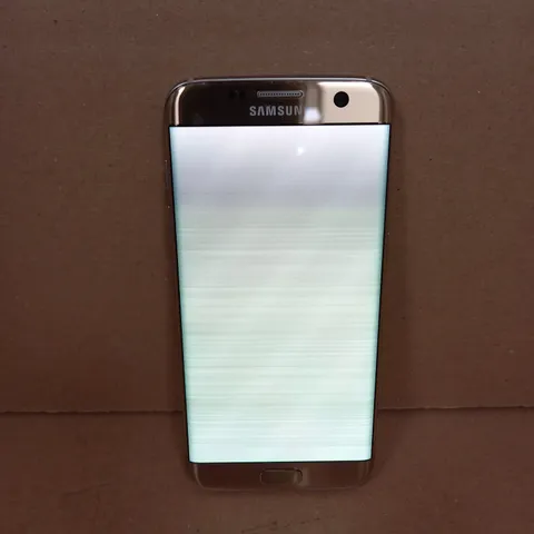 SAMSUNG GALAXY S7 EDGE SMARTPHONE IN GOLD