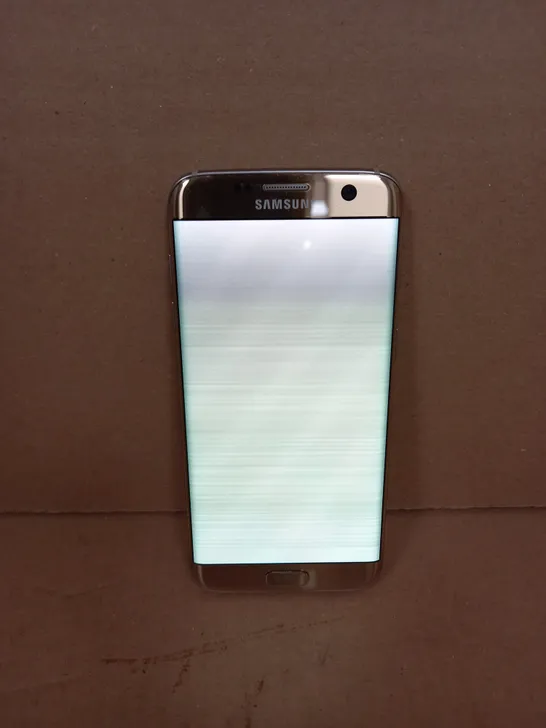 SAMSUNG GALAXY S7 EDGE SMARTPHONE IN GOLD