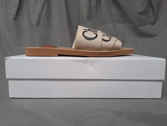 BOXED PAIR OF CHLOE OPEN TOE FLAT SANDALS IN BEIGE EU SIZE 36