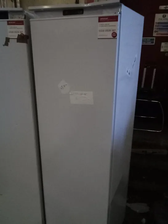 CDA SLIM UPRIGHT FRIDGE 