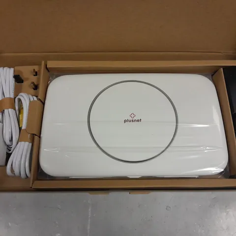 BOXED PLUSNET HUB 2 WIFI ROUTER 