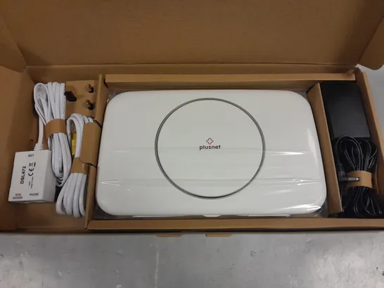 BOXED PLUSNET HUB 2 WIFI ROUTER 