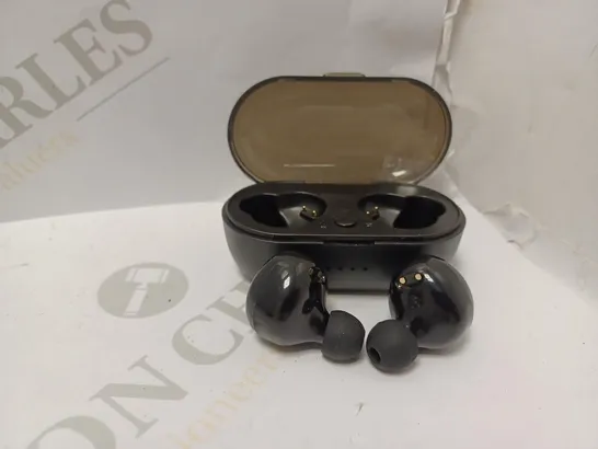 Y50 TRUE WIRELESS EARBUDS WITH CHARGING CASE