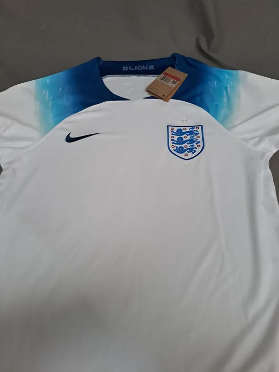 ENGLAND FC HOME SHIRT SIZE L