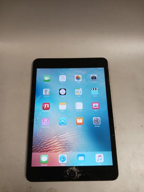 APPLE IPAD MINI A1432 