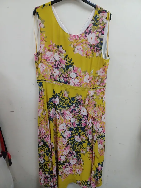 ASHLEY YELLOW SLEEVELESS DRESS - UK 16 4604236-Simon Charles Auctioneers