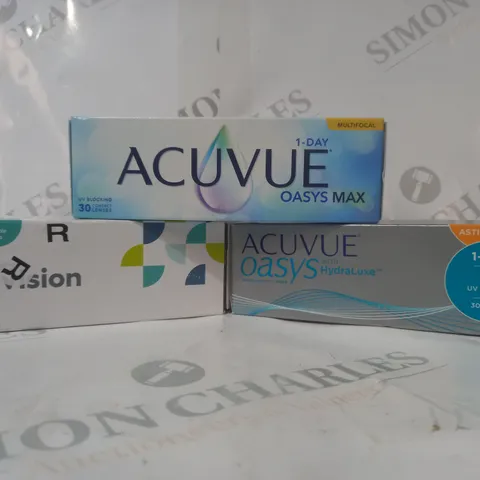 APPROXIMATELY 20 ASSORTED HOUSEHOLD ITEMS TO INCLUDE ACUVUE OASYS CONTACT LENSES, EASY VISION CONTACT LENSES, ETC