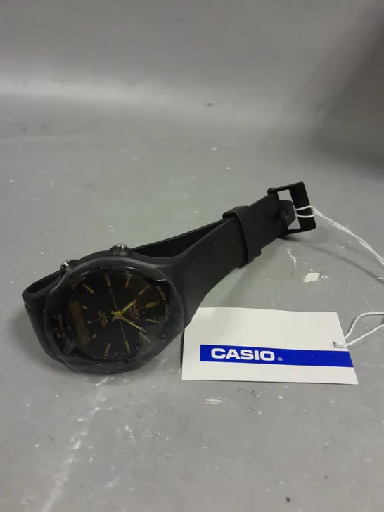 CASIO MEN'S ALARM AND BLACK RESIN STRAP WATCH