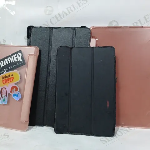 LOT OF APPROXIMATELY 5 ASSORTED TABLET CASES IN VARIOUS SIZES AND COLOURS