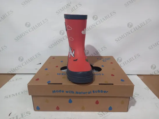 BOXED PAIR OF FRUGI KIDS RHINO WELLINGTON BOOTS IN ORANGE UK SIZE 10