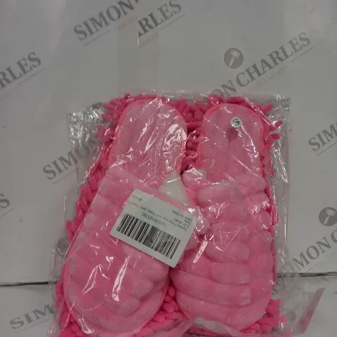 SEALED PINK FLUFFY SLIPPERS SIZE 3 SMALL