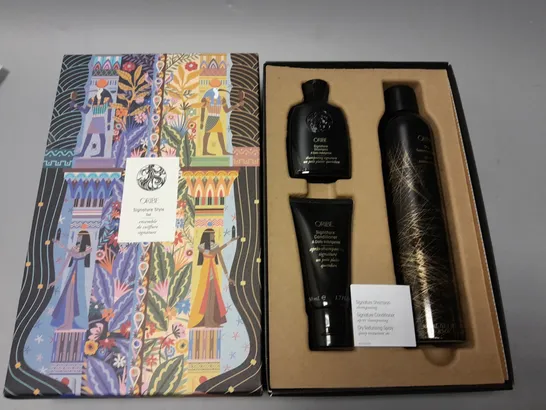 BOXED ORIBE SIGNATURE STYLE SET