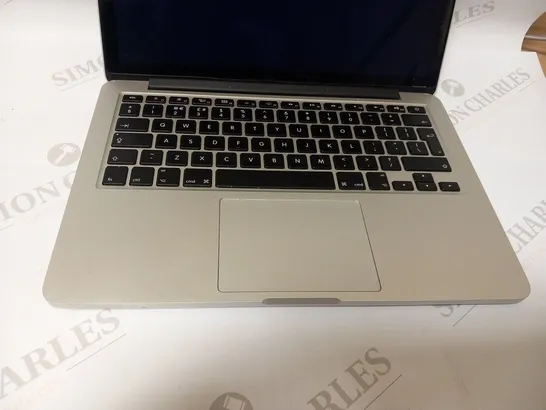 APPLE MACBOOK PRO (A1502 EARLY 2015)