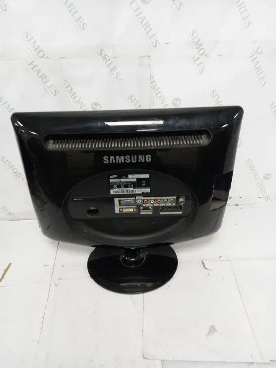 SAMSUNG LCDN MONITOR - MODEL: 932MW - COLLECTION ONLY 