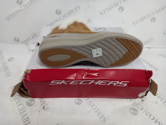 SKECHERS CHESTNUT SUEDE WEDGE TRAINERS - SIZE 8