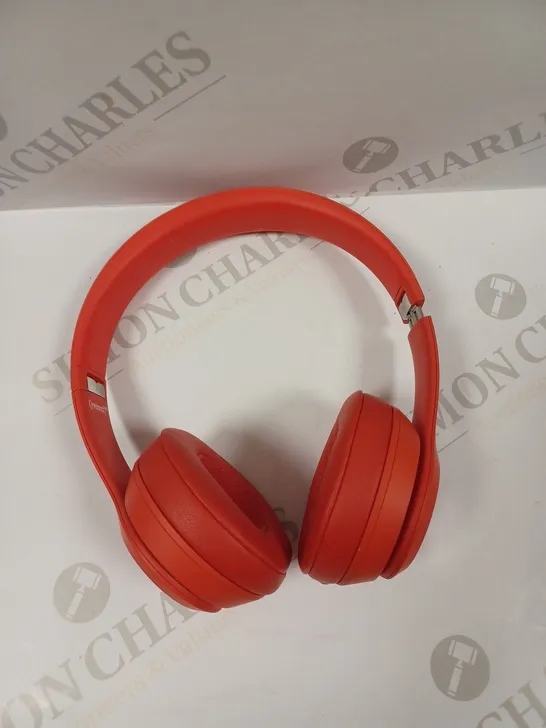 BEATS SOLO3 WIRELESS OVER-EAR HEADPHONES