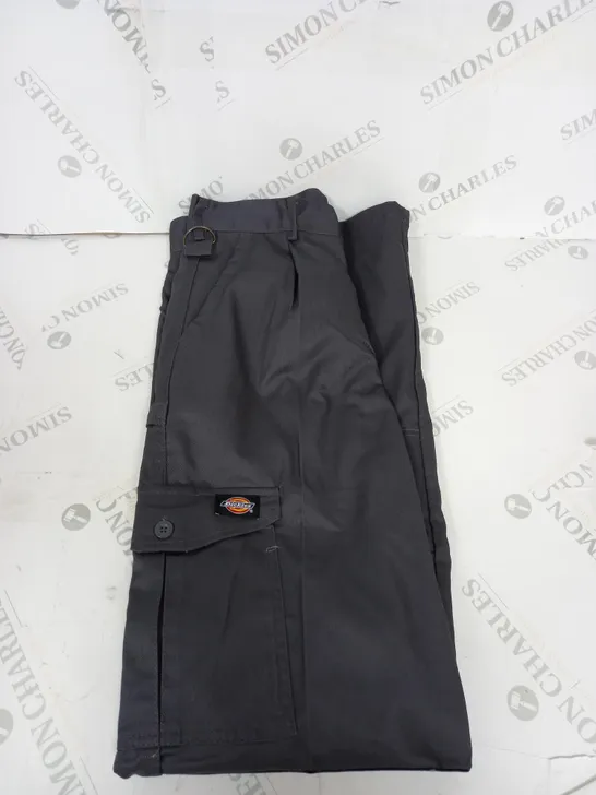 DICKIES WORK TROUSERS SIZE UNSPECIFIED