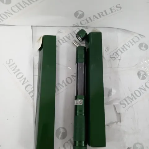 SFIXX SET OF 2 LED TORCHES IN DARK GREEN