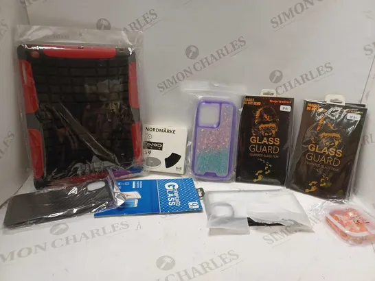 LOT OF APPROXIMATELY 20 PHONE ACCESSORIES AND ELECTRICALS TO INCLUDE TEMPERED GLASS SCREEN PROTECTORS, WIRED EARBUDS, NORDMARKE WIRELESS CHARGER, ETC