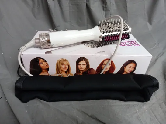 BOXED SHARK SMOOTHSTYLE HOT BRUSH & SMOOTHING COMB