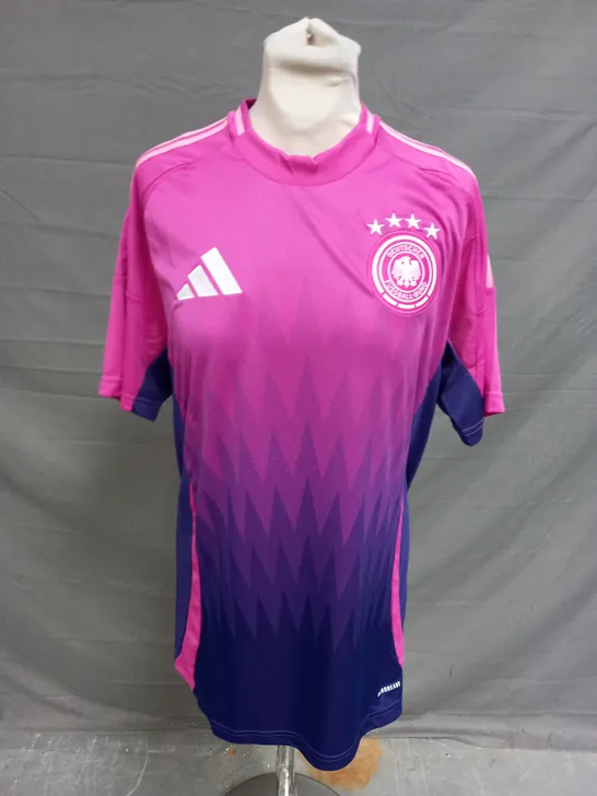 ADIDAS GERMAN FOOTBALL SHIRT - US MEDIUM