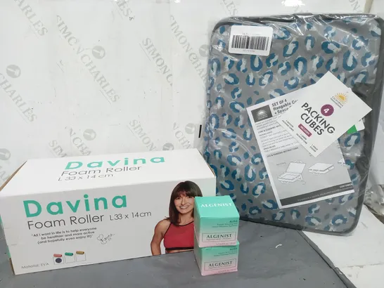 APPROXIMATELY 20 ASSORTED ITEMS TO INCLUDE DAVINA FOAM ROLLER, PACKING CUBES, ALGENIST ALIVE BALANCING MASK, ETC