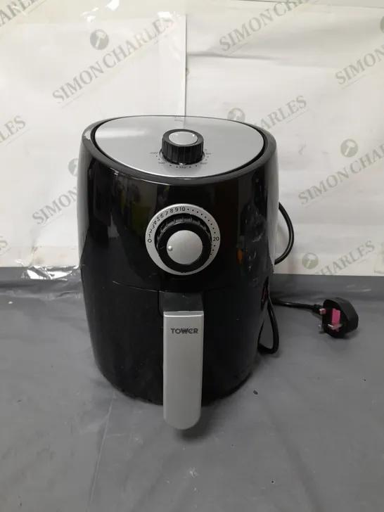 BOXED TOWER 2.2 LITRE AIR FRYER