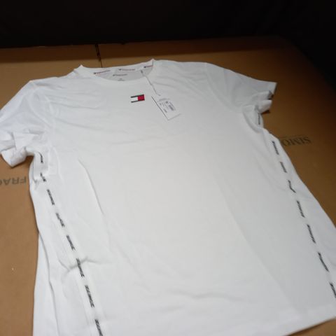 TOMMY SPORT TAPE T-SHIRT IN WHITE - L