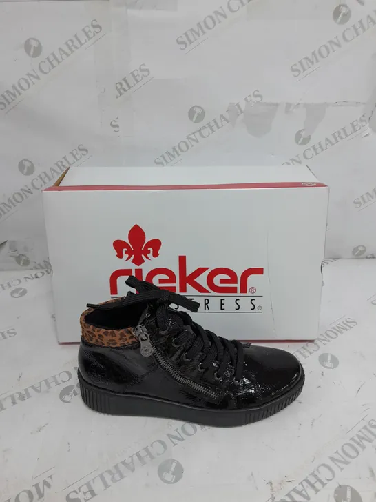 BOXED RIEKER HIGH TOP CUFFED SHOES, LEOPARD/BLACK - SIZE 4