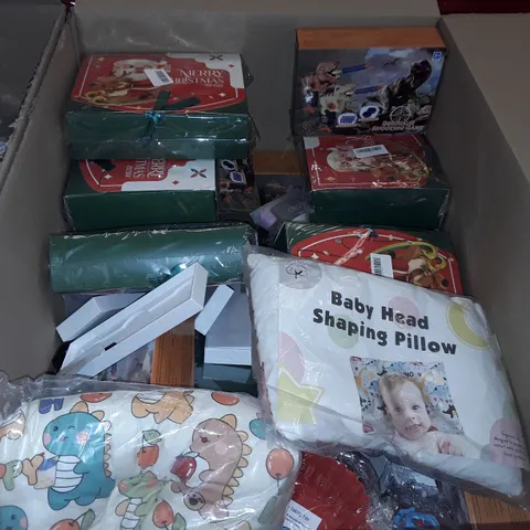 PALLET OF ASSORTED HOUSEHOLD ITEMS TO INCLUDE MERRY CHRISTMAS SETS, DINI SHOOTING GAMES AND BABY PILLOWS