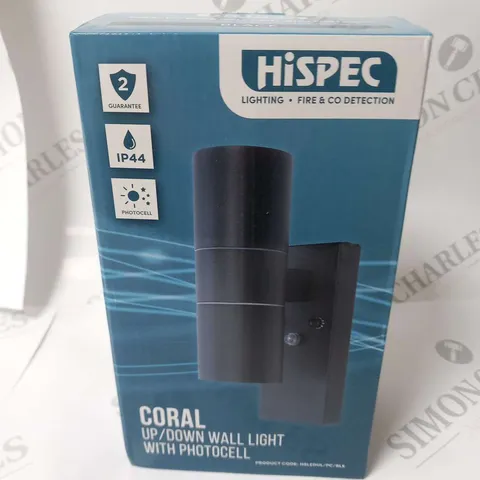 BOXED HI SPEC CORAL UP/DOWN WALL LIGHT WITH PHOTOCELL 