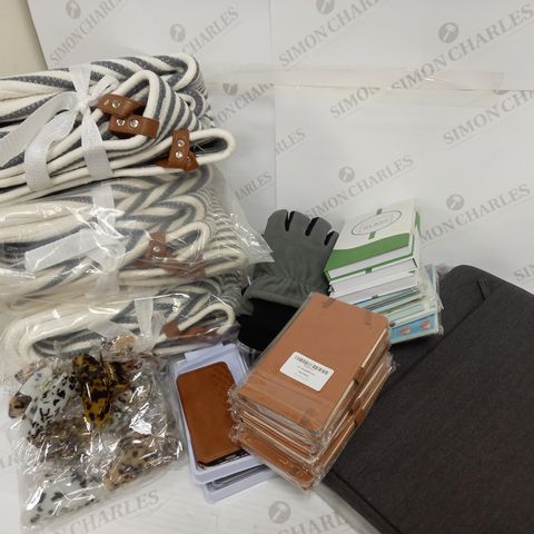 BOX OF ASSORTED ITEMS TO INCLUDE DOKEHOM GREY STRIPE STORAGE, LAPTOP BAGS, MOBILE PHONE SCREEN PROTECTORS, MOBILE PHONE CASES, HAIR CLIPS, THERMAL GLOVES, 2022 PLANNERS, ETC