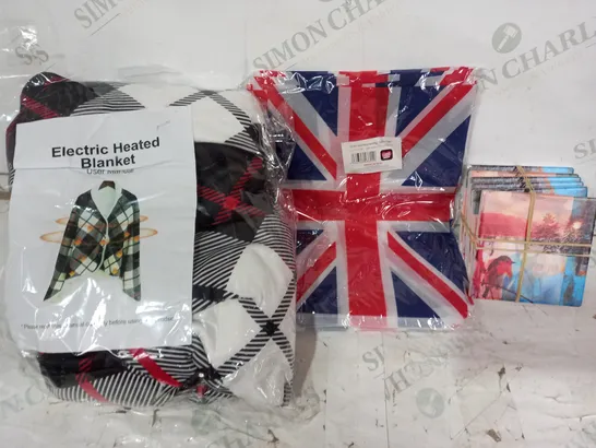 BOX OF APPROXIMATELY 20 ASSORTED HOUSEHOLD ITEMS TO INCLUDE WINTER FOREST COASTERS, UNION JACK FLG BUNTING, ELECTRIC HEATED BLANKET, ETC