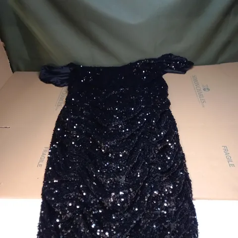 WOMENS PLUS SEQUIN OFF THE SHOULDER MIDI DRESS IN BLACK SIZE 22