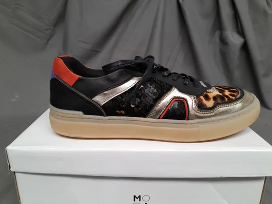 BOXED PAIR OF MODA IN PELLE BELGRAVE PRINT SEQUIN TRAINERS - EUR 40 