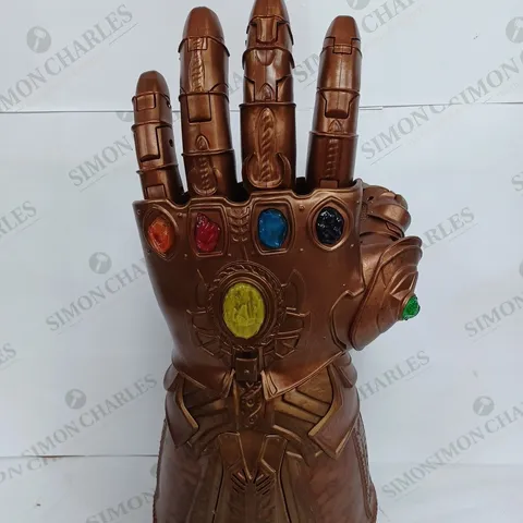 MARVEL LEGENDS SERIES INFINITY GAUNTLET