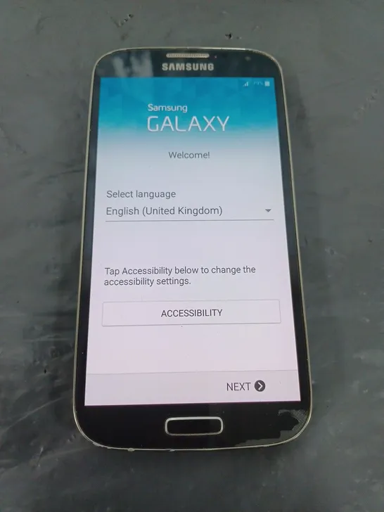 SAMSUNG GALAXY S4 SMARTPHONE 