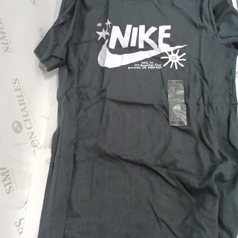 NIKE 'HAVE A NIKE DAY' T-SHIRT IN BLACK - SMALL