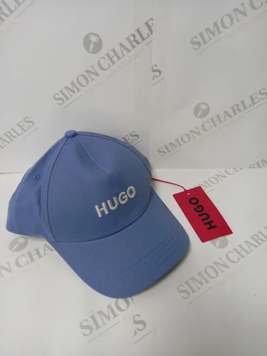 HUGO BLUE LOGO CAP 