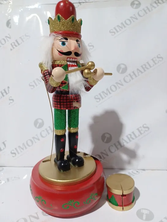 BOXED FESTIVE 32CM WOODEN ANIMATED MUSICAL NUTCRACKER