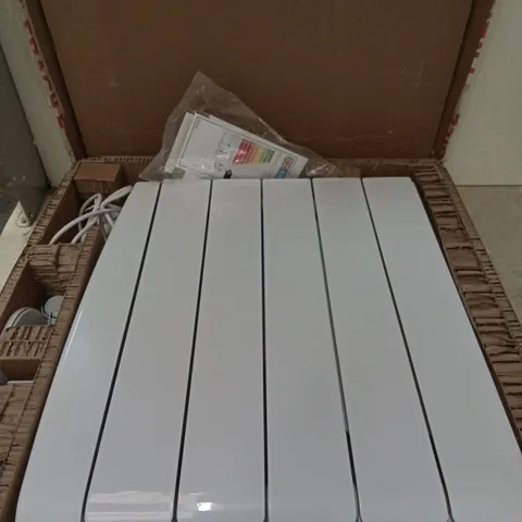 BOXED WARM HOME CERAMIC RADIATOR 2000W ( WHITE ) 