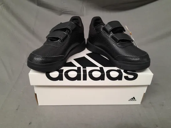 BOXED PAIR OF ADIDAS TENSAUR SPORT 2.0 SHOES IN BLACK UK SIZE KIDS 10.5