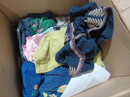 BOX OF APPROX 30 ASSORTED CLOTHING ITEMS TO INCLUDE MONSOON - FRANK USHER - ETC