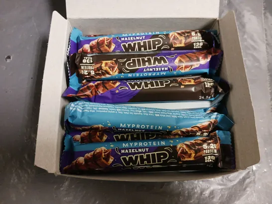 12 BOXED MYPROTEIN HAZELNUT WHIP PROTEIN BARS (12x24.5g)