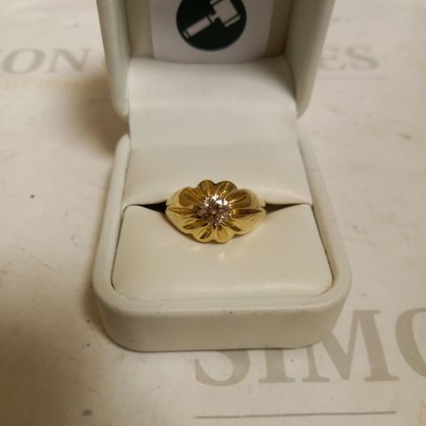 18CT YELLOW GOLD GENT'S RING SET WITH A DIAMOND WEIGHING +0.95CT