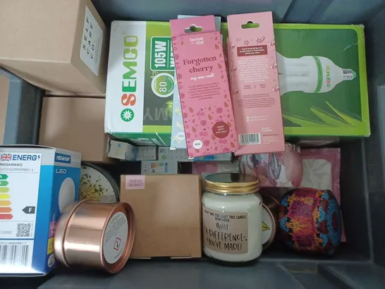 BOX OF ASSORTED SCENTED CANDLES AND LIGHT BULBS 