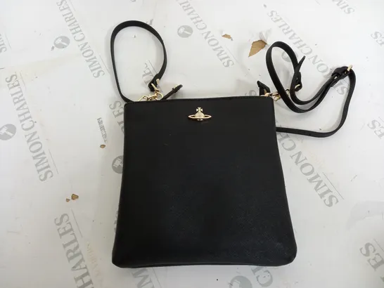 VIVIENNE WESTWOOD CARRY-ALONG BAG IN BLACK