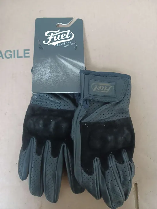 FUEL W22-GLOVES IN BLACK SIZE XL