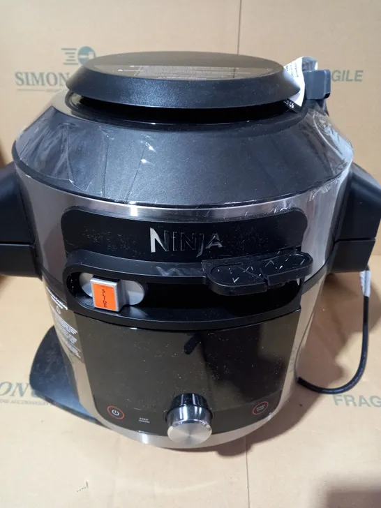 NINJA FOODI SMARTLID MULTI COOKER 